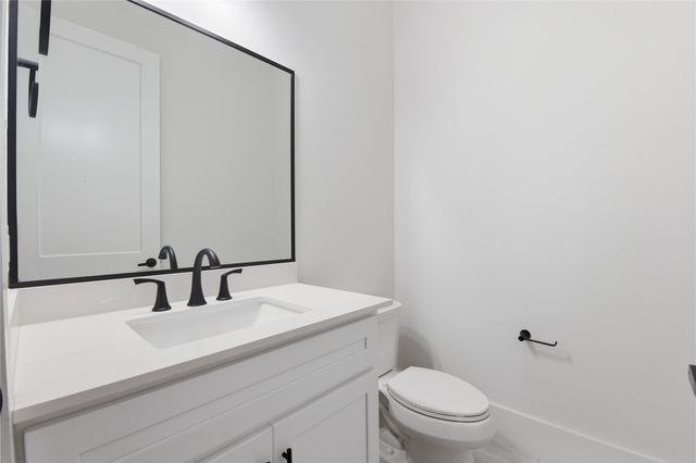 1243 W 23rd Street B, Houston, TX 77008