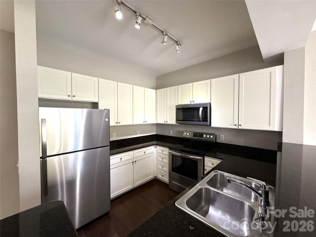 1315 East Boulevard 407, Charlotte, NC 28203