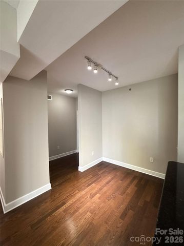 1315 East Boulevard 407, Charlotte, NC 28203