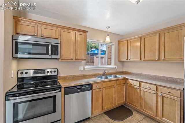 29 N Dartmouth Street, Colorado Springs, CO 80911