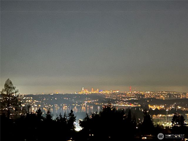 4736 134th Place SE, Bellevue, WA 98006