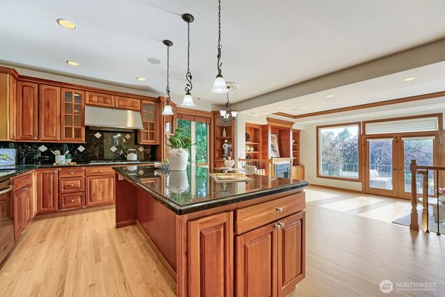 4736 134th Place SE, Bellevue, WA 98006
