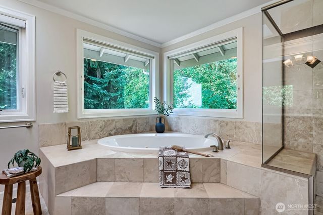 4736 134th Place SE, Bellevue, WA 98006
