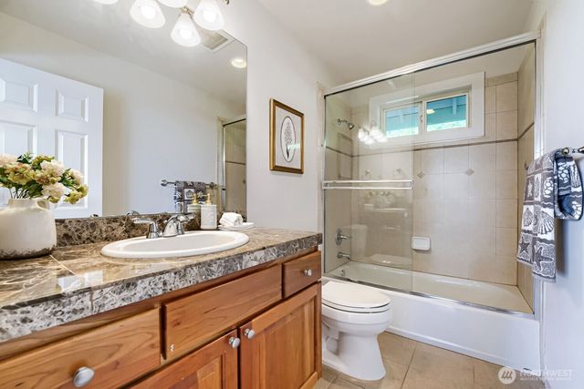 4736 134th Place SE, Bellevue, WA 98006