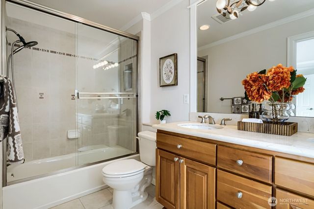 4736 134th Place SE, Bellevue, WA 98006