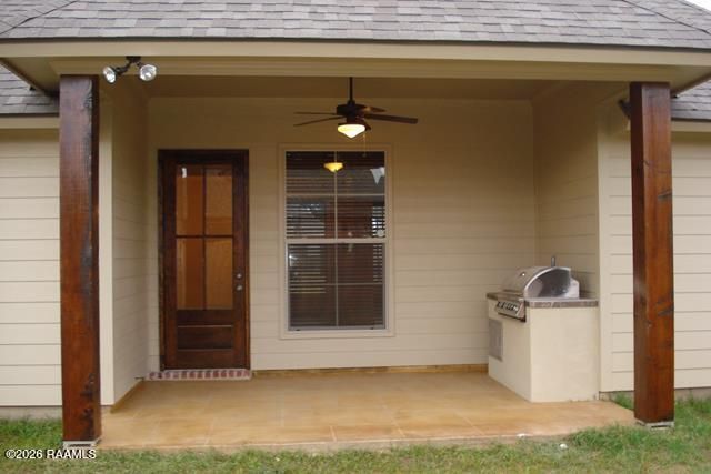 407 Copper Ridge Drive, Youngsville, LA 70592