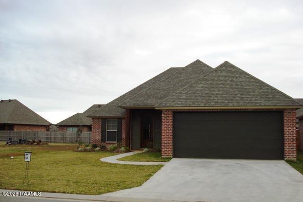 407 Copper Ridge Drive, Youngsville, LA 70592