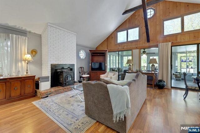 75 Witte Road, West Milford, NJ 07480