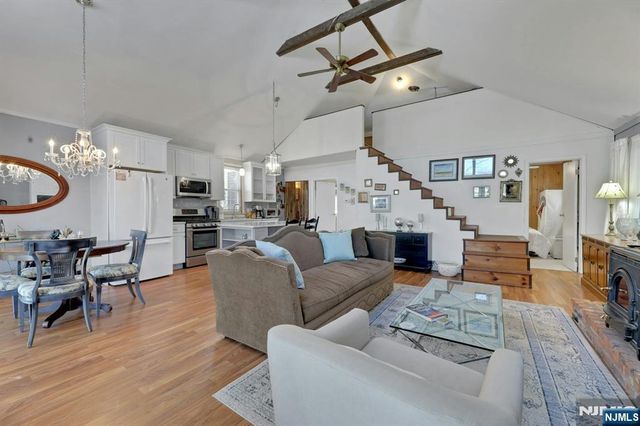 75 Witte Road, West Milford, NJ 07480