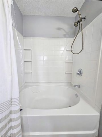 3650 Sunset Hollow Drive, High Point, NC 27265