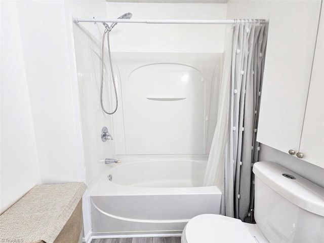 3650 Sunset Hollow Drive, High Point, NC 27265