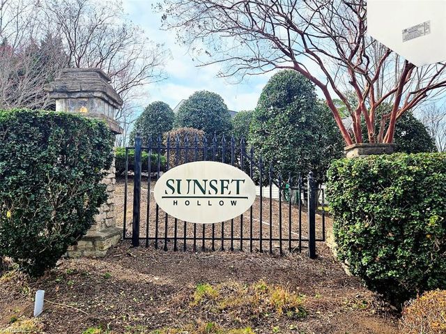 3650 Sunset Hollow Drive, High Point, NC 27265