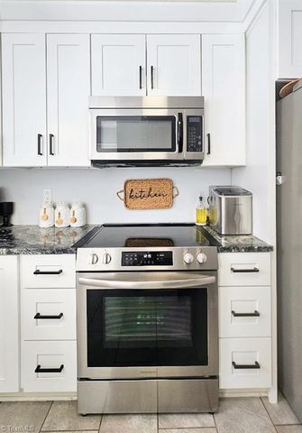 3650 Sunset Hollow Drive, High Point, NC 27265