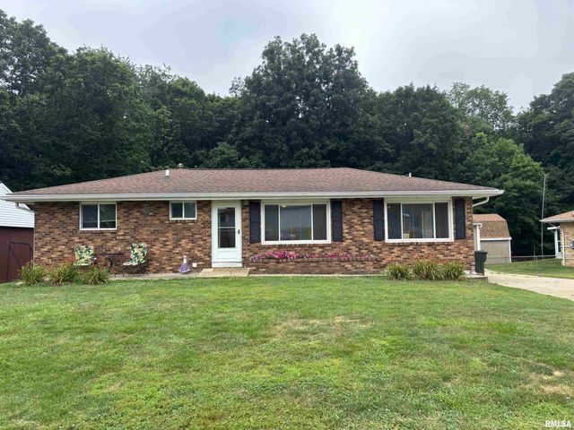 102 W RIO Drive, Washington, IL 61571