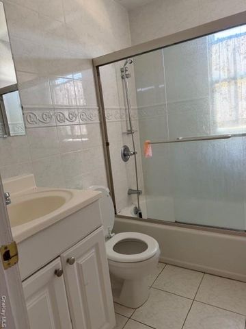 268 Schenck Avenue, Great Neck, NY 11021