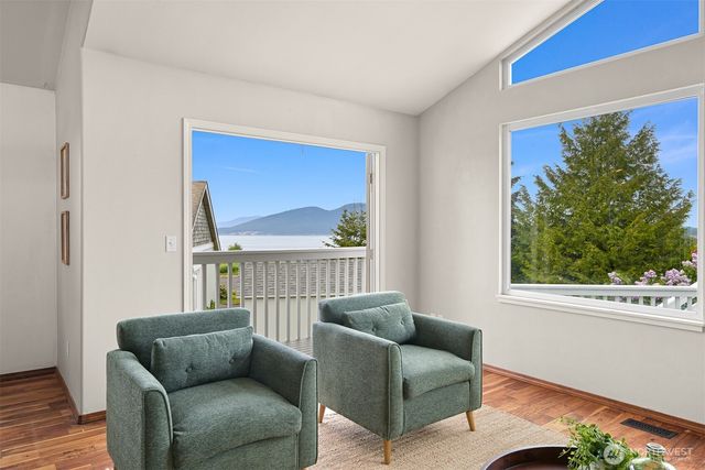 4410 San Juan Avenue, Anacortes, WA 98221