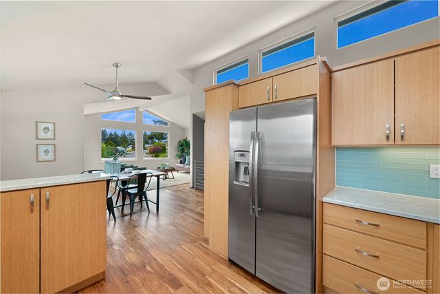 4410 San Juan Avenue, Anacortes, WA 98221