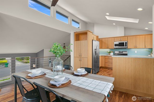 4410 San Juan Avenue, Anacortes, WA 98221