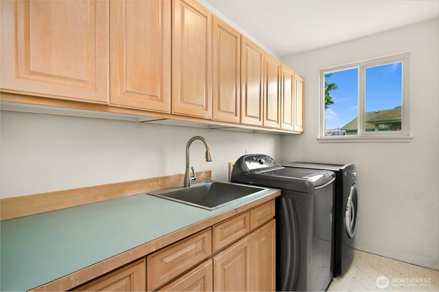 4410 San Juan Avenue, Anacortes, WA 98221