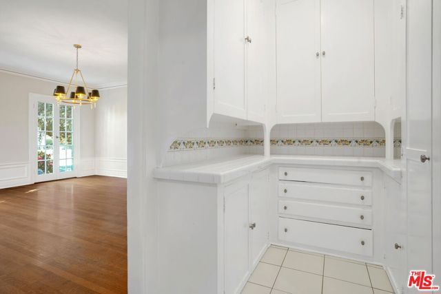 301 S Arden Boulevard, Los Angeles, CA 90020