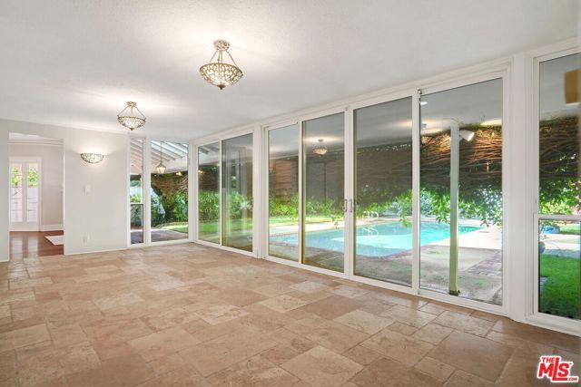 301 S Arden Boulevard, Los Angeles, CA 90020