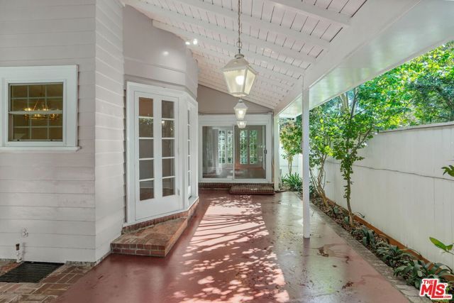 301 S Arden Boulevard, Los Angeles, CA 90020