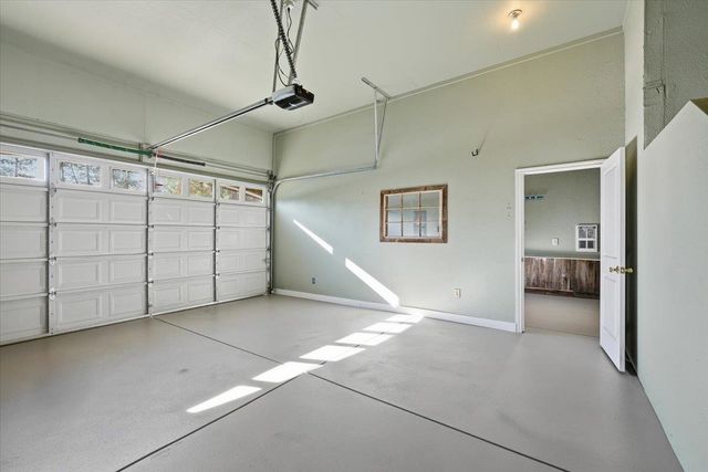 8505 E Broad Ln, Spokane, WA 99212