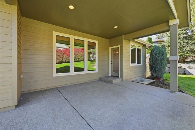 8505 E Broad Ln, Spokane, WA 99212