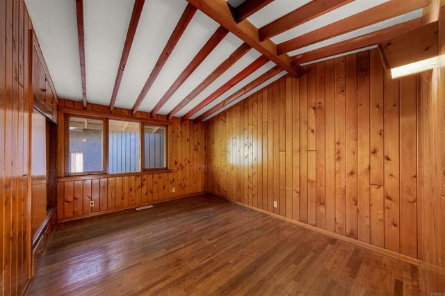 10111 Pinnacle Lane, La Mesa, CA 91941