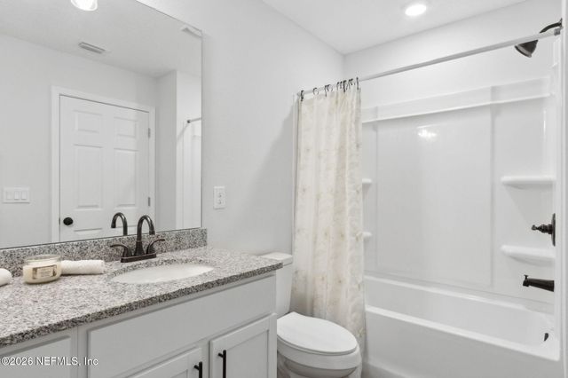 8222 FOXDALE Drive, Jacksonville, FL 32210