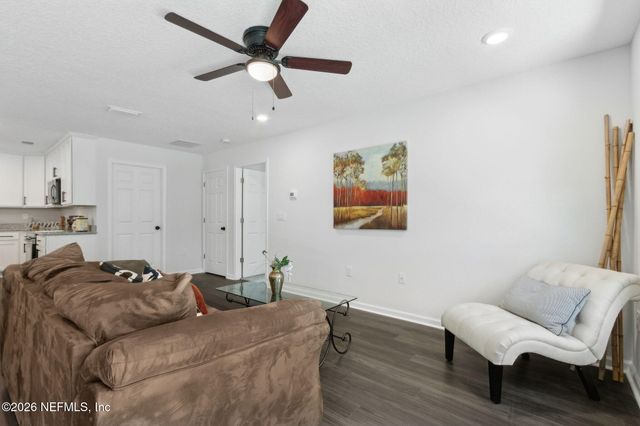 8222 FOXDALE Drive, Jacksonville, FL 32210