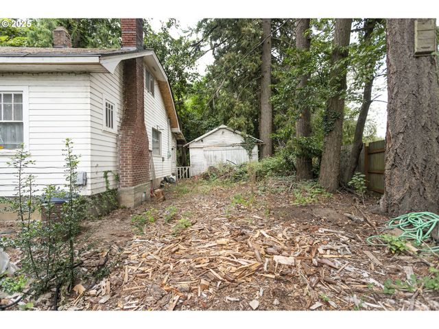 3679 Se 14TH St, Gresham, OR 97080