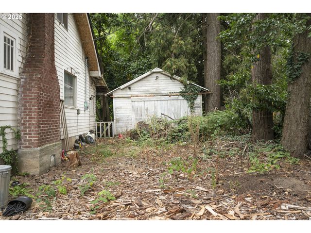 3679 Se 14TH St, Gresham, OR 97080