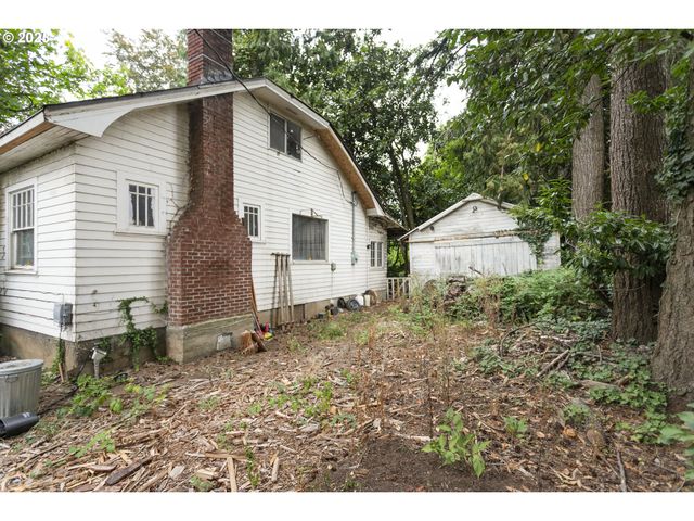 3679 Se 14TH St, Gresham, OR 97080