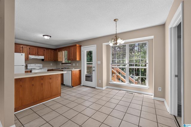 729 13TH TERRACE NW, Center Point, AL 35215