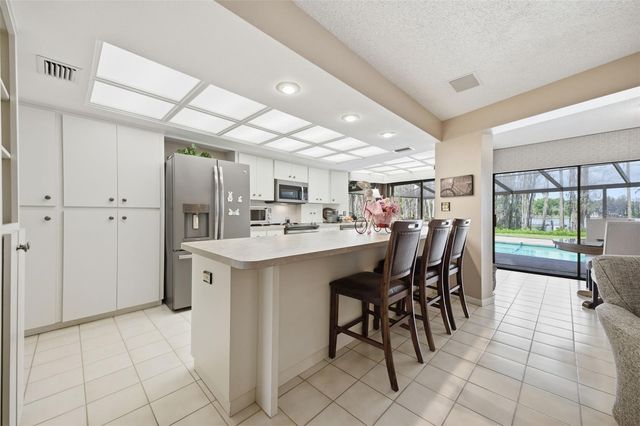 820 NEWBERGER ROAD, Lutz, FL 33549