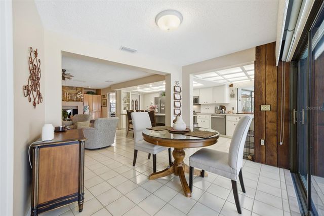 820 NEWBERGER ROAD, Lutz, FL 33549