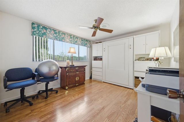 820 NEWBERGER ROAD, Lutz, FL 33549