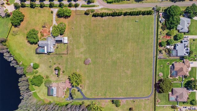 820 NEWBERGER ROAD, Lutz, FL 33549