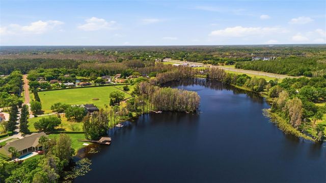 820 NEWBERGER ROAD, Lutz, FL 33549