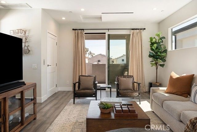 624 14th Street, Huntington Beach, CA 92648