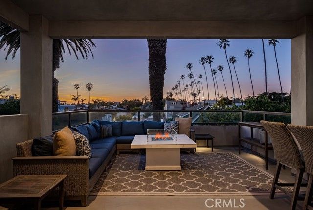 624 14th Street, Huntington Beach, CA 92648