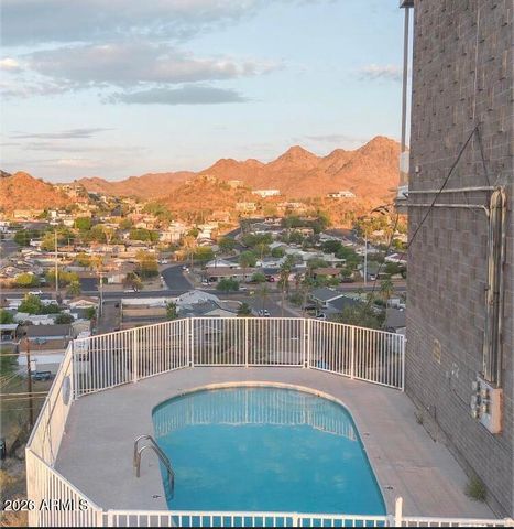 1057 E Butler Drive 4C, Phoenix, AZ 85020