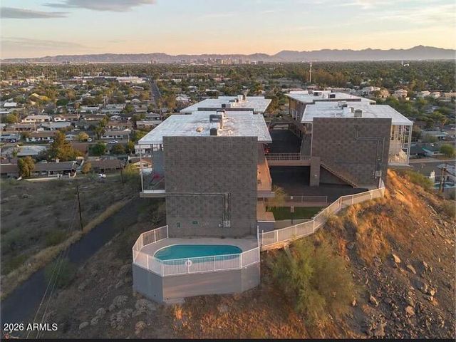 1057 E Butler Drive 4C, Phoenix, AZ 85020