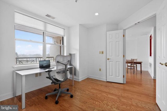 2205 WINDROW DR, Princeton, NJ 08540