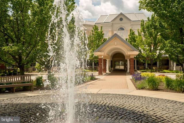 2205 WINDROW DR, Princeton, NJ 08540