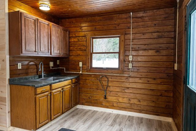 975 Newark Pond Road, Newark, VT 05871