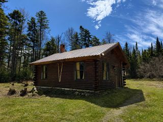 975 Newark Pond Road, Newark, VT 05871