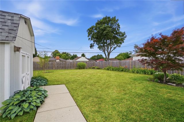 3753 Glaser Drive, Kettering, OH 45429