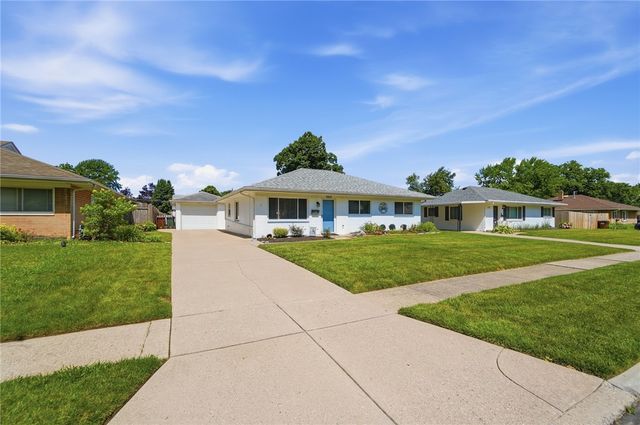 3753 Glaser Drive, Kettering, OH 45429
